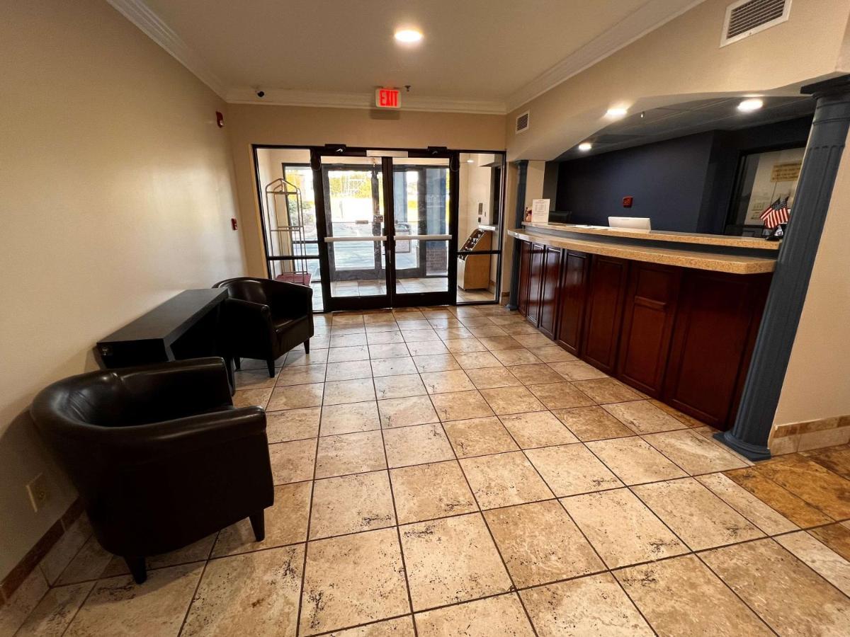 Surestay Hotel By Best Western Morganton Esterno foto